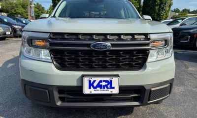 2023 Ford Maverick XL XLT Lariat