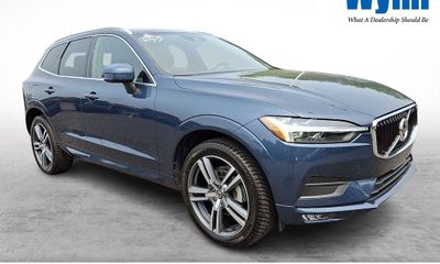 2021 Volvo XC60 Momentum