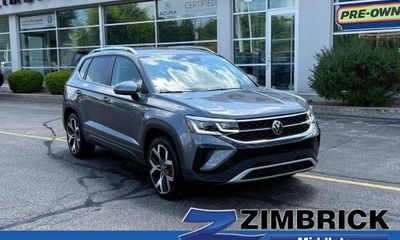 2022 Volkswagen Taos 4Motion SEL