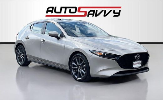 2024 Mazda MAZDA3 Preferred Package