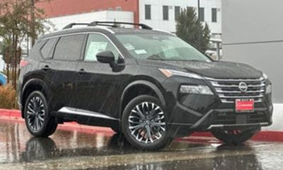 2025 Nissan Rogue SL