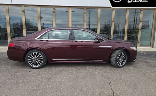 2017 Lincoln Continental Select