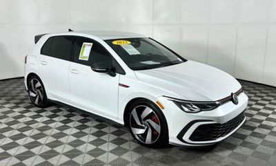 2022 Volkswagen Golf GTI S