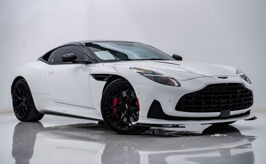 2024 Aston Martin DB12