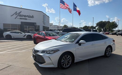 2021 Toyota Avalon Package