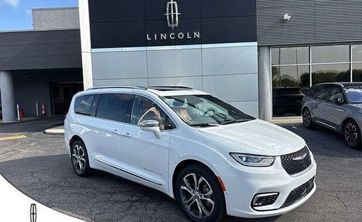 2024 Chrysler Pacifica Pinnacle