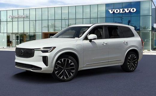 2026 Volvo XC90 Plus Bright