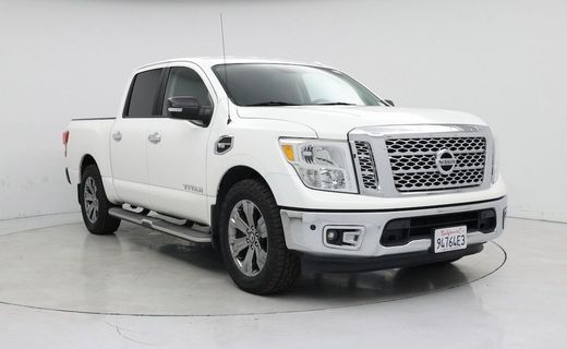 2017 Nissan Titan SV