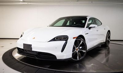 2024 Porsche Taycan