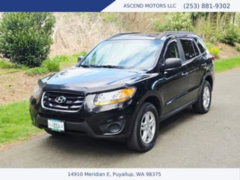 2010 Hyundai Santa Fe — a typically priced live listing