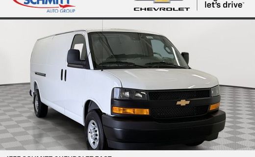 2026 Chevrolet Express EXT