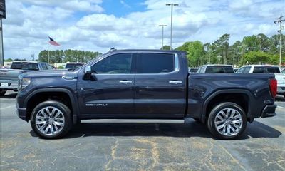 2023 GMC Sierra Denali