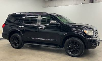 2016 Toyota Sequoia Limited Grade