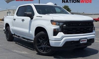 2026 Chevrolet Silverado Custom
