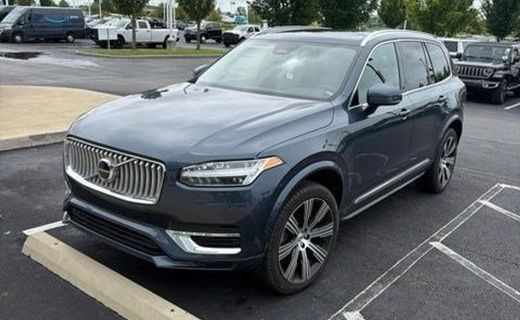 2025 Volvo XC90 Core