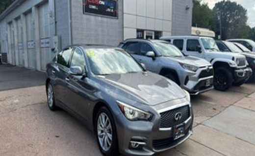 2015 Infiniti Q50 Base