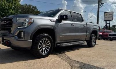 2021 GMC Sierra AT4