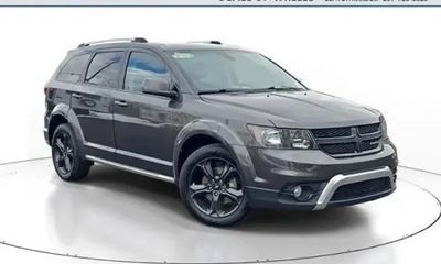 2018 Dodge Journey Crossroad M U