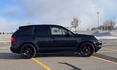 2008 Porsche Cayenne GTS