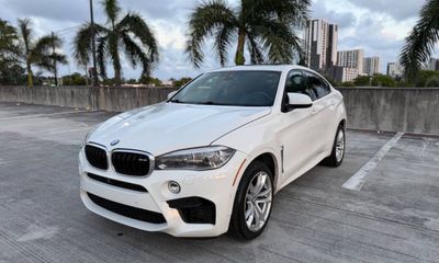 2016 BMW X6 M