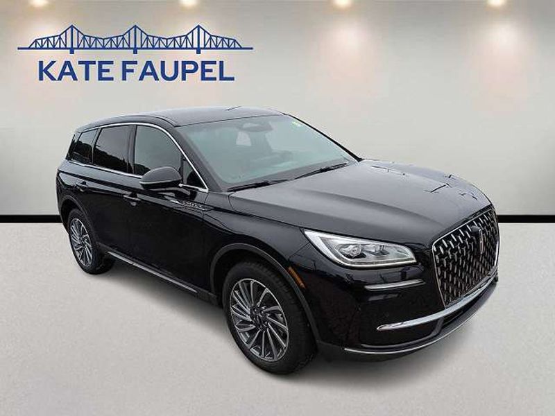2025 Lincoln Corsair — a typically priced live listing