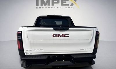 2026 GMC Sierra Elevation 20