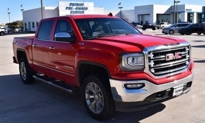 2018 GMC Sierra SLT