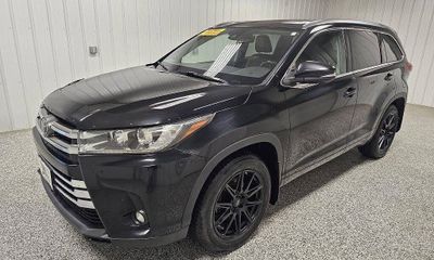 2019 Toyota Highlander LTD Platinum