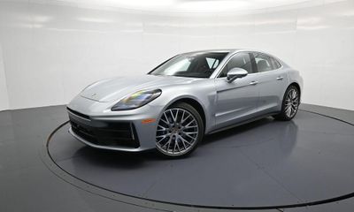 2026 Porsche Panamera