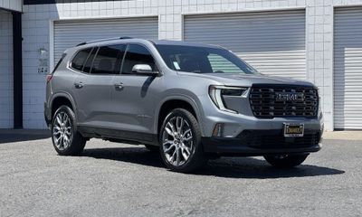 2026 GMC Acadia Denali Ultimate