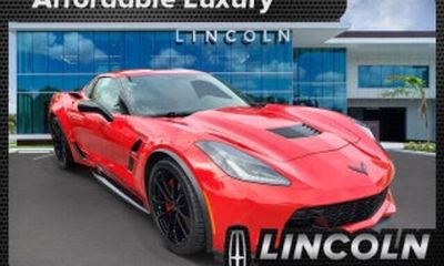 2017 Chevrolet Corvette Stingray Preferred 2LT