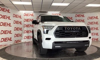 2025 Toyota Sequoia Platinum