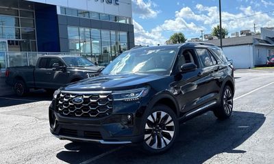 2026 Ford Explorer Platinum