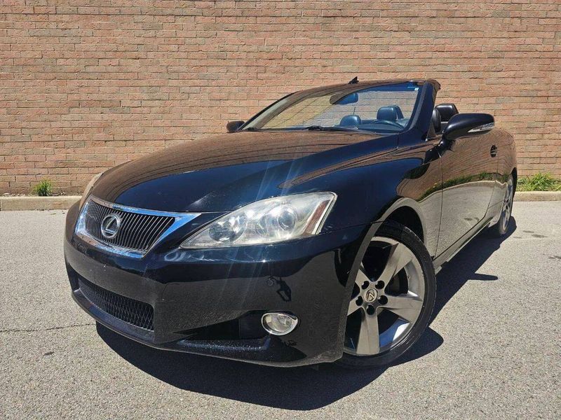 2010 Lexus IS — a typically priced live listing