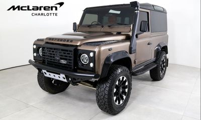 1990 Land Rover Defender