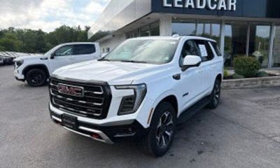 2025 GMC Yukon AT4