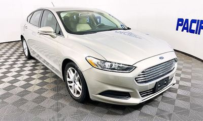 2016 Ford Fusion SE