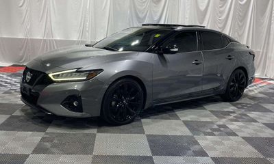2023 Nissan Maxima SR