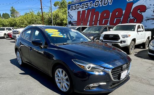 2017 Mazda MAZDA3 Grand Touring