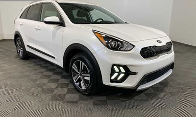 2020 Kia Niro LXS