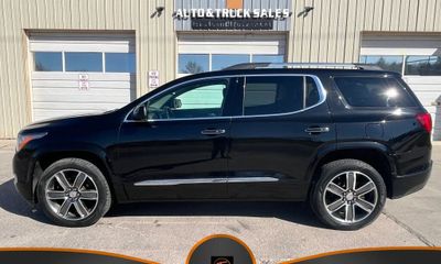2018 GMC Acadia Denali