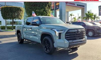 2024 Toyota Tundra SR5