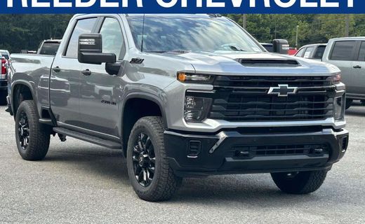 2026 Chevrolet Silverado HD Custom