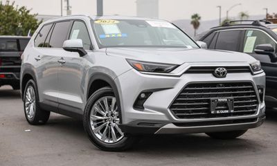 2024 Toyota Grand Highlander XLE