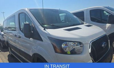 2025 Ford Transit LOW Roof