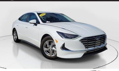 2023 Hyundai Sonata SE