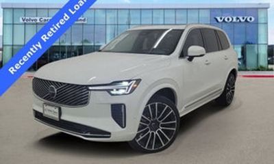2024 Volvo XC90 Plus Bright