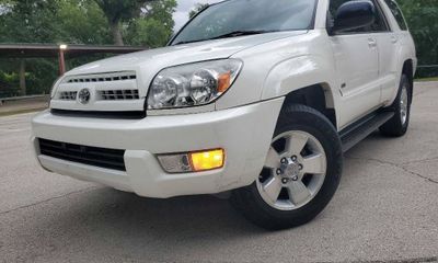 2004 Toyota 4RUNNER SR5