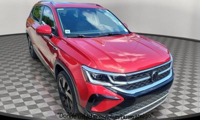 2024 Volkswagen Taos 4Motion SEL