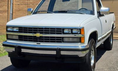 1989 Chevrolet GMT-400 Silverado Hope Mills